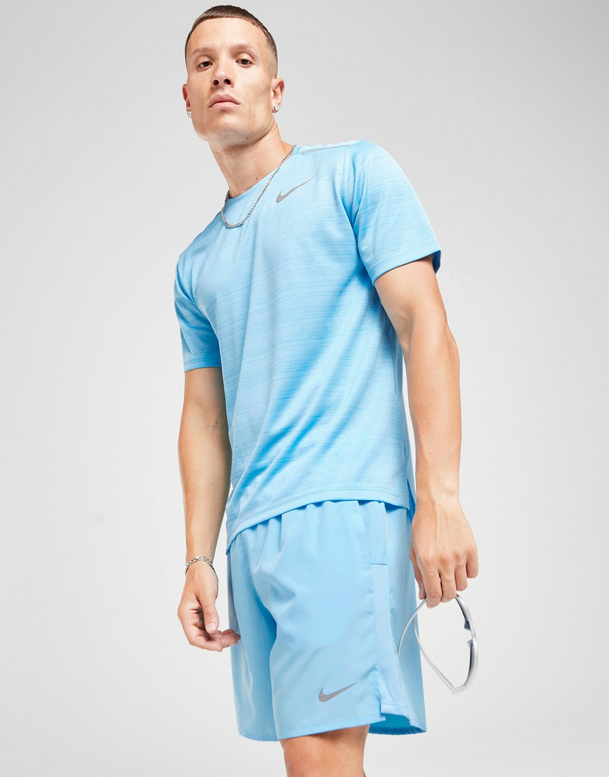 NIKE SHORT CHALLENGER