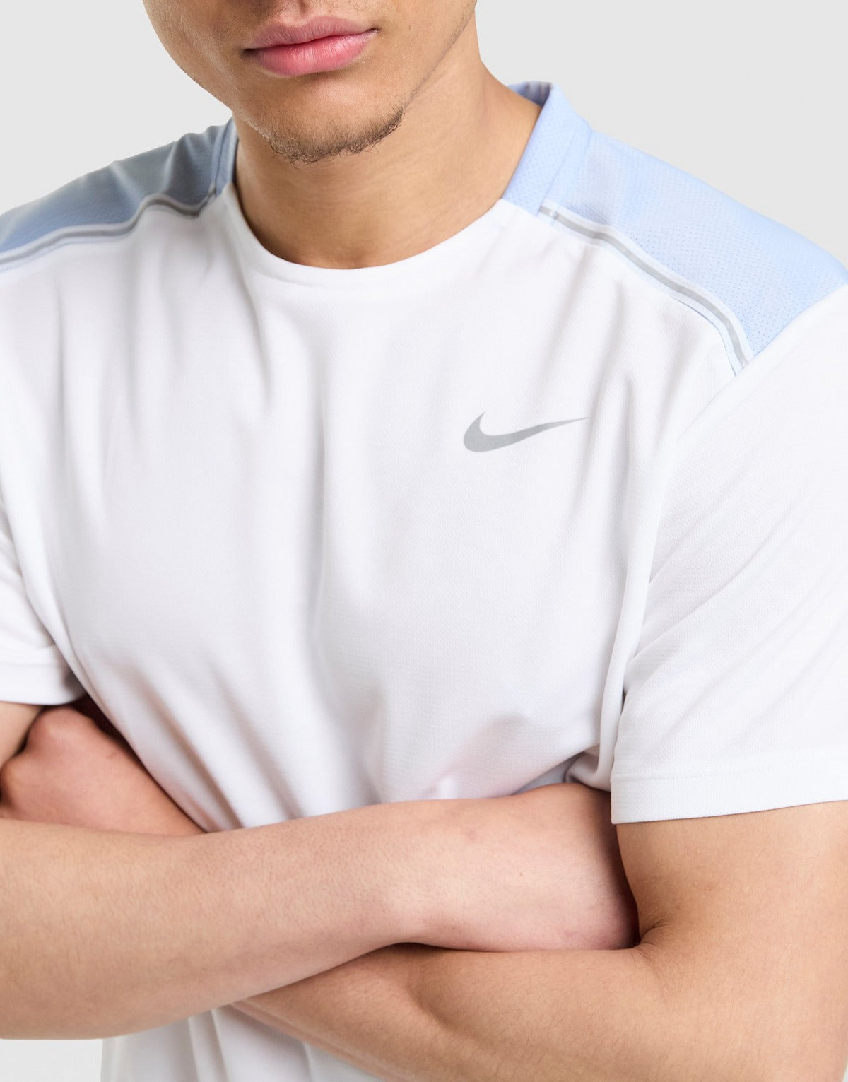 NIKE T-SHIRT MILER 1.0