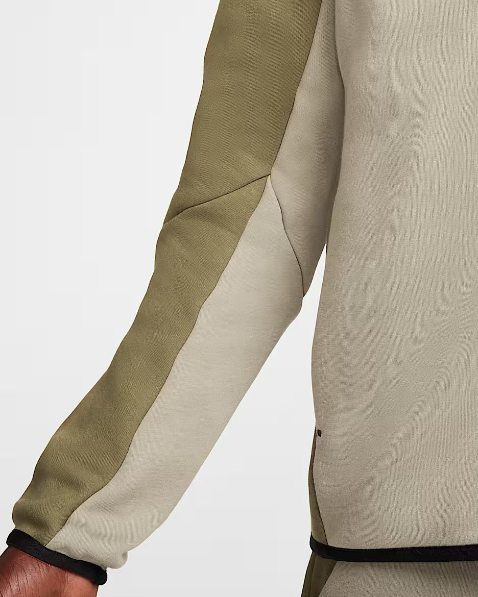 Sweat à capuche et zip Windrunner