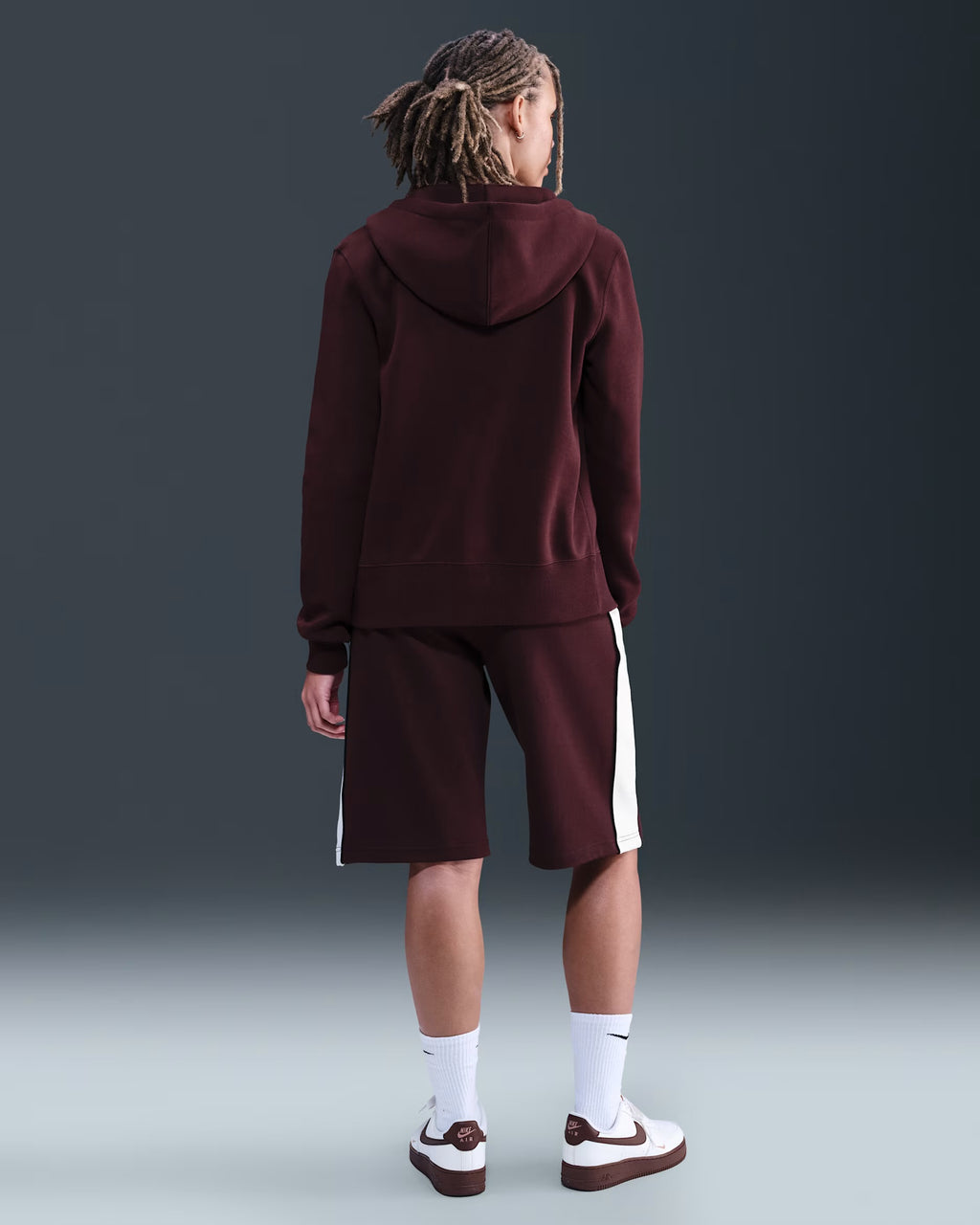Sweat à Capuche et Zip