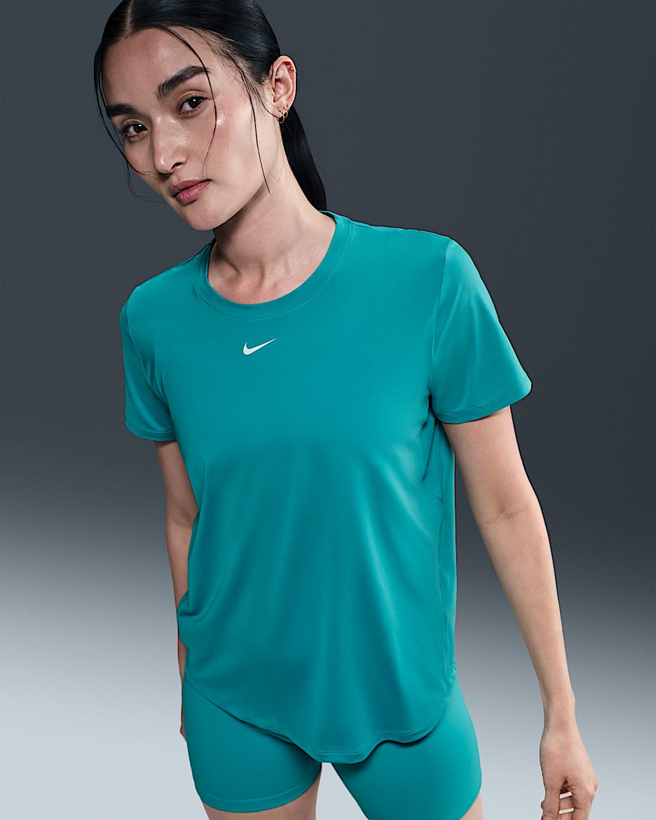 Haut à manches courtes Dri-FIT