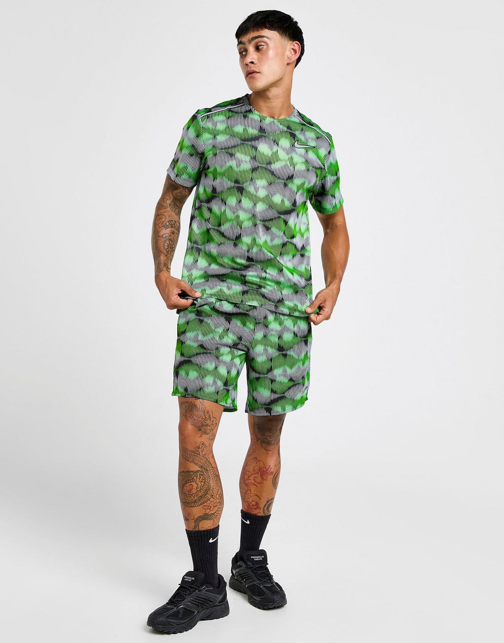 NIKE SHORT FESTIVAL CHALLENGER