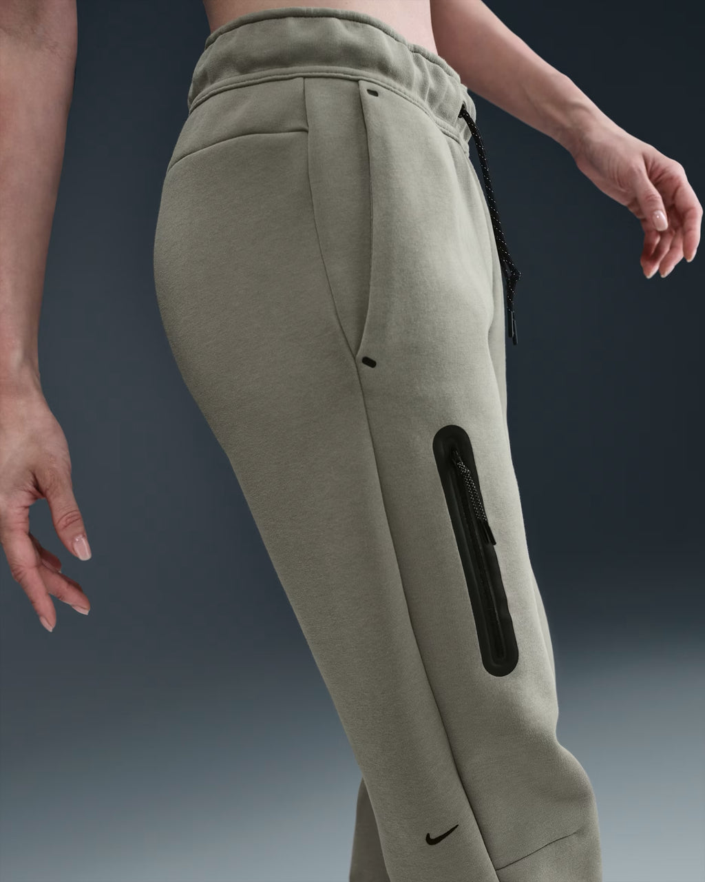 Nike Sportswear Tech Fleece Pantalon de jogging taille mi-haute