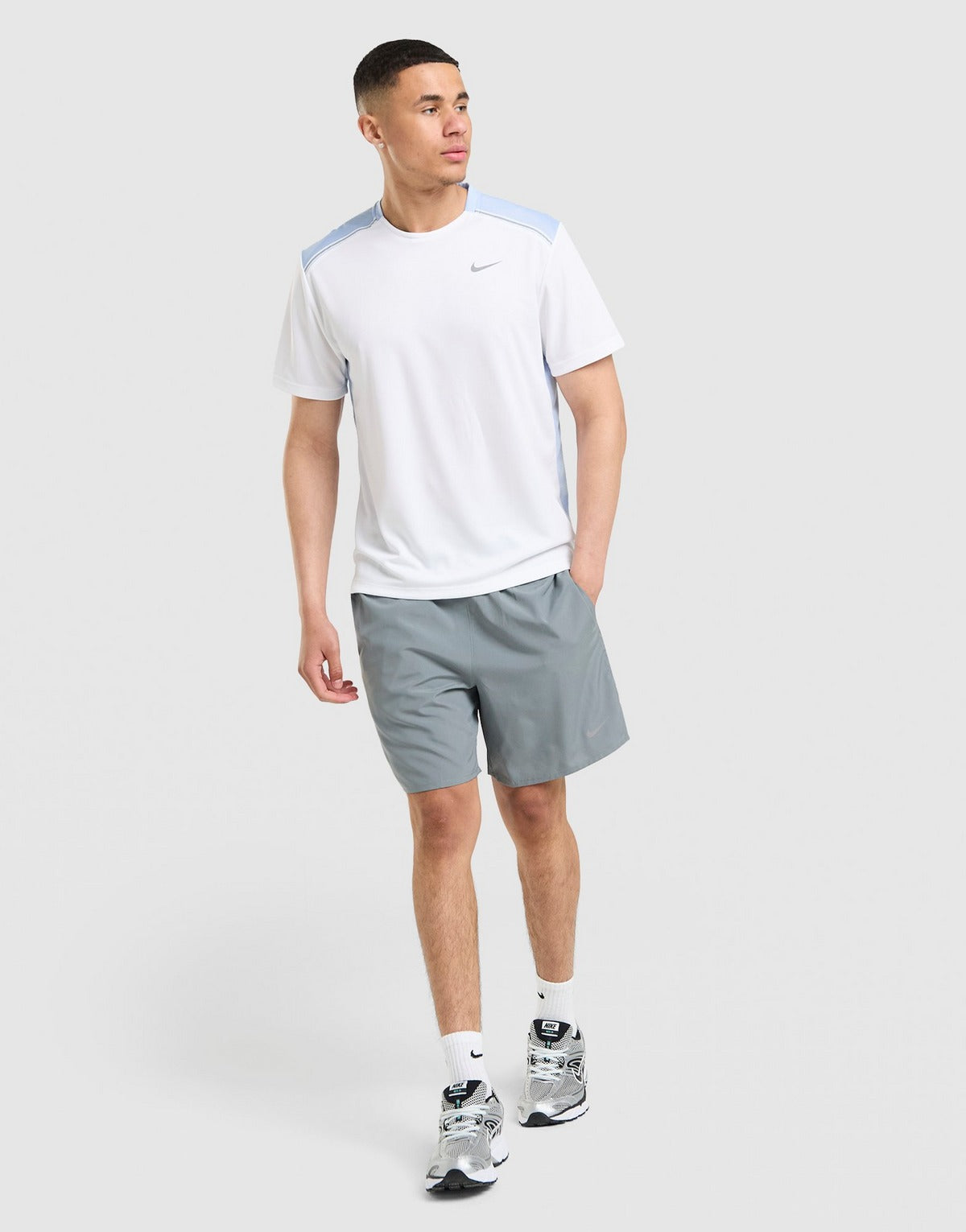 NIKE T-SHIRT MILER 1.0