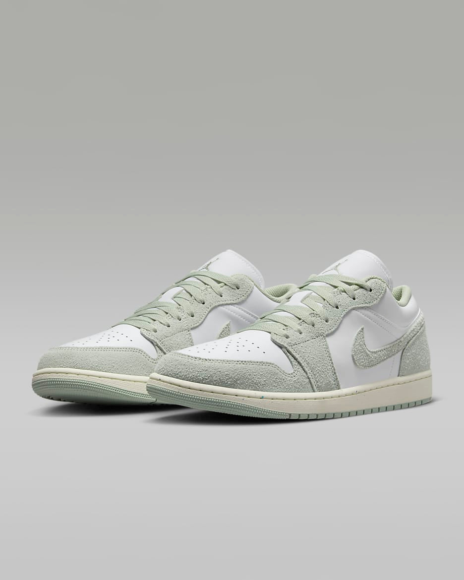 Air Jordan 1 Low SE