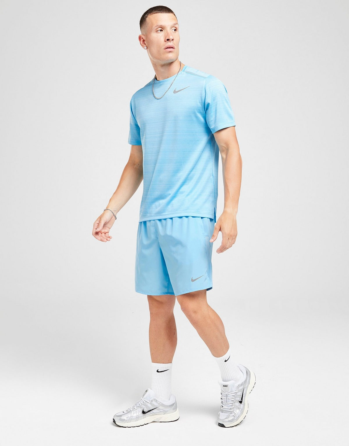NIKE SHORT CHALLENGER