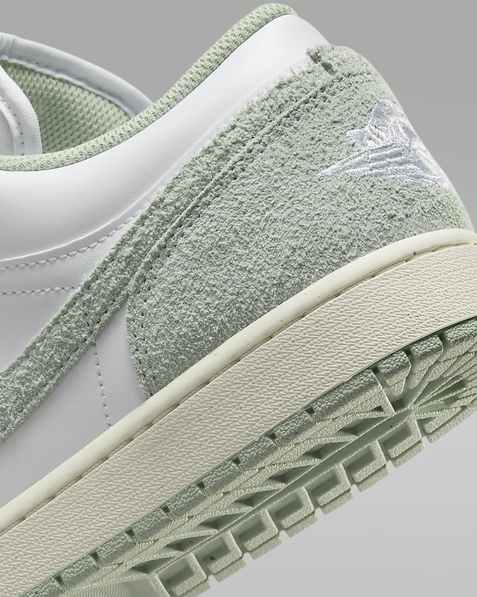 Air Jordan 1 Low SE