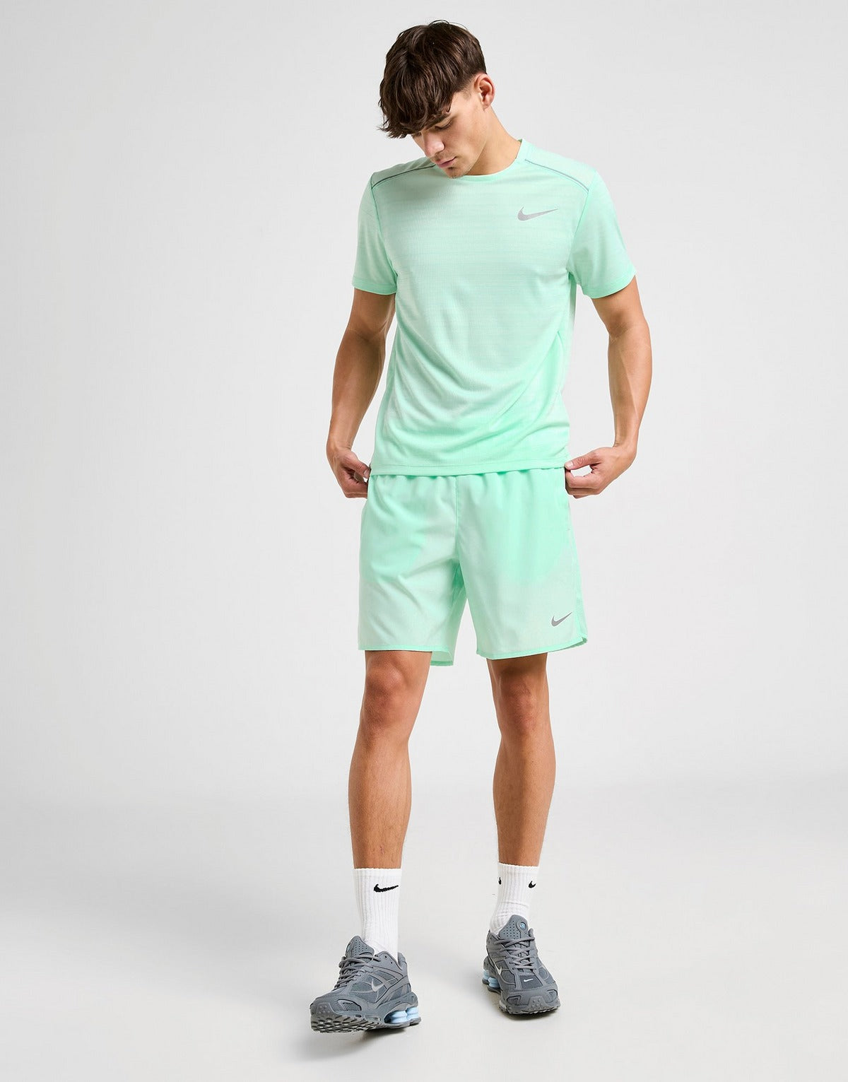 NIKE SHORT CHALLENGER