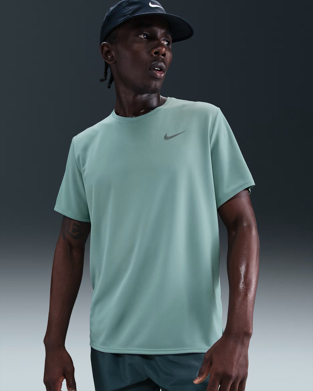 Haut de Running à manches courtes Dri Fit UV