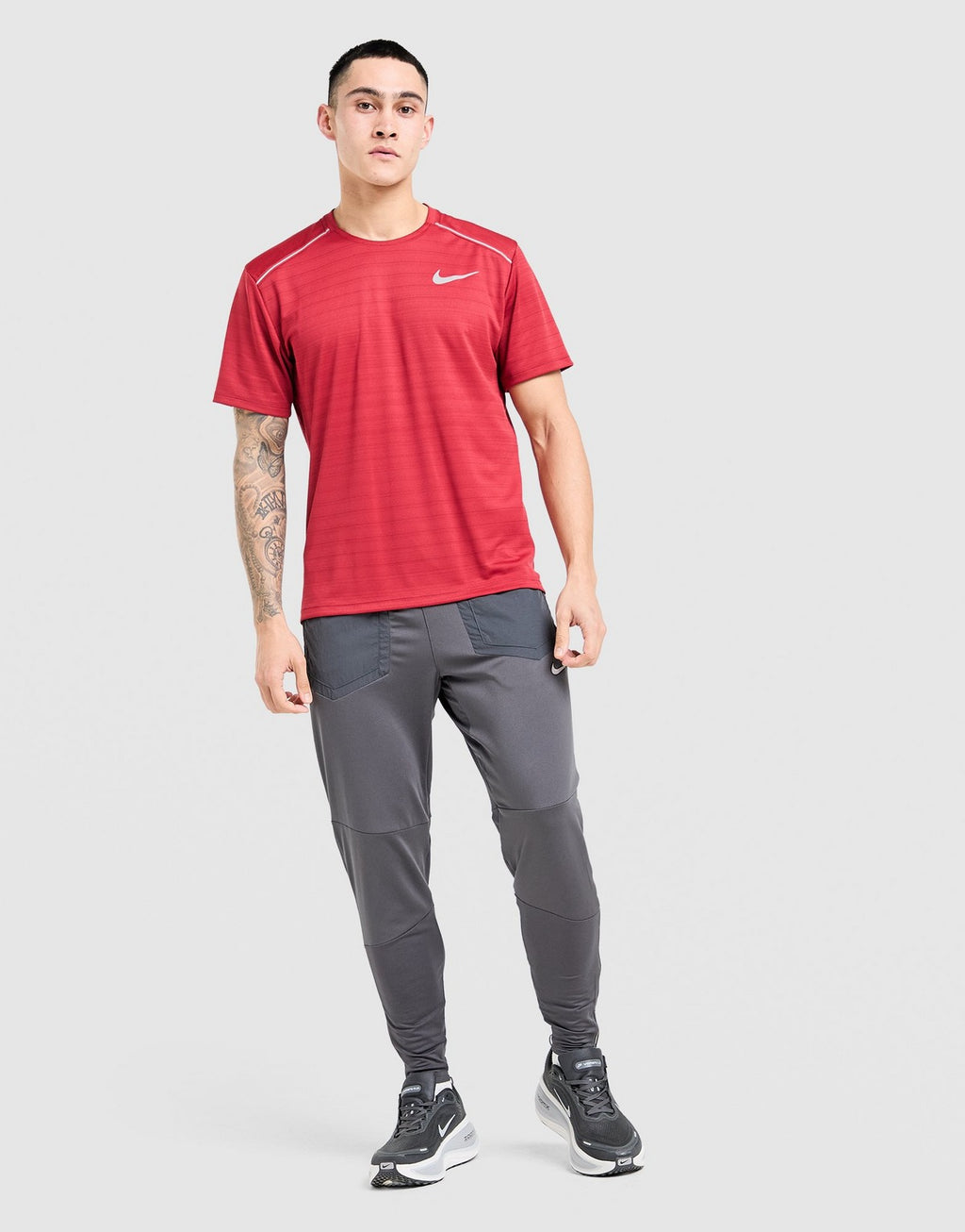 NIKE T-SHIRT MILER 1.0