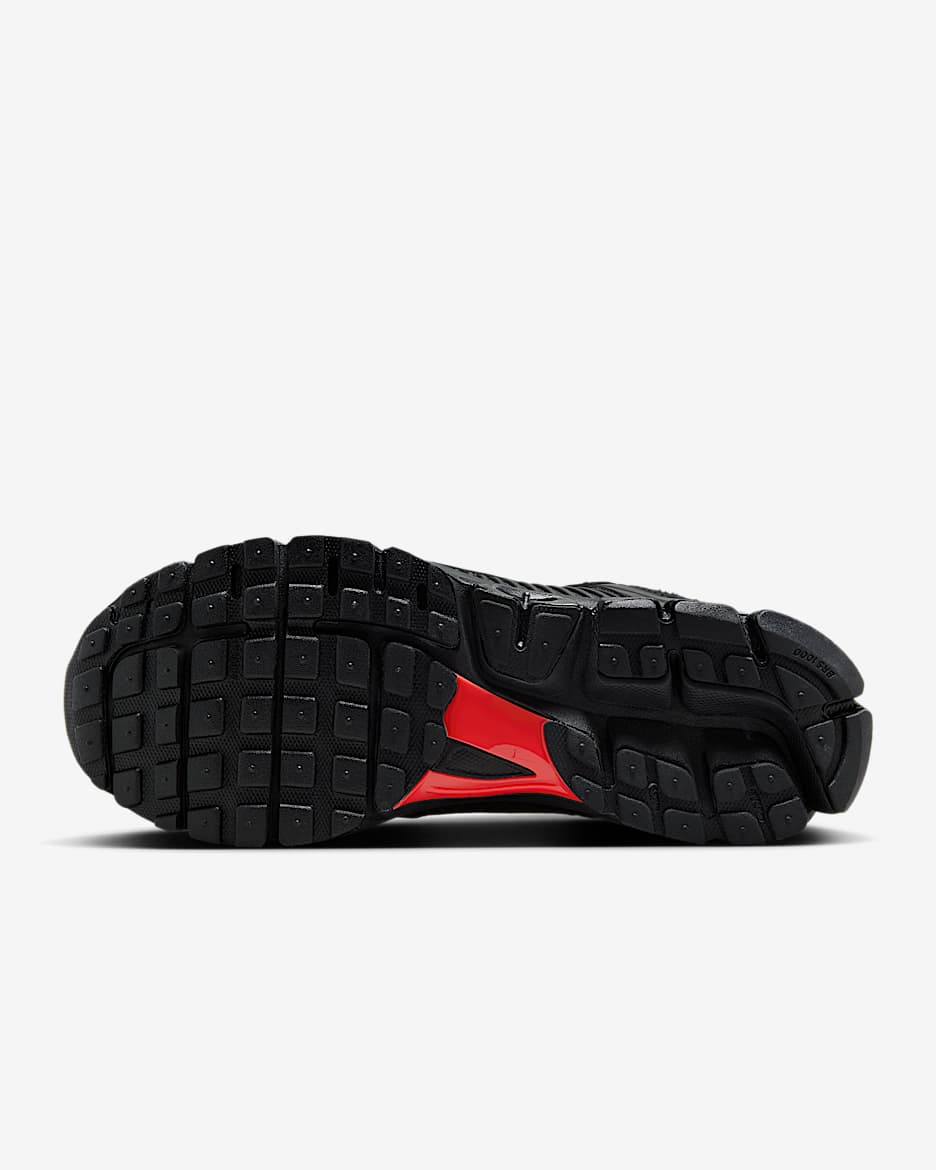 Nike Zoom Vomero 5 - Noir / Rouge