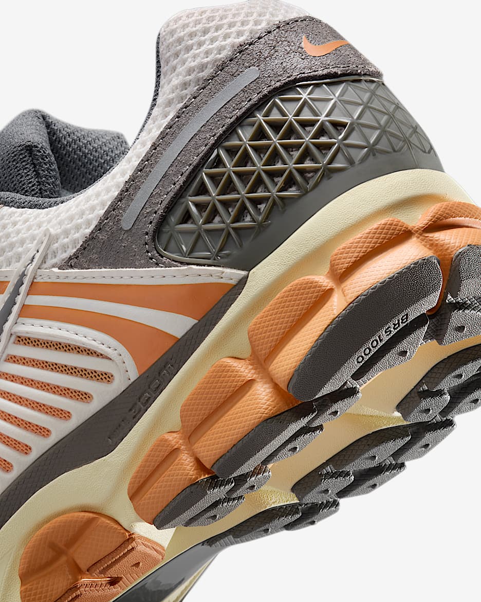 Nike Zoom Vomero 5 - Orange / Blanc