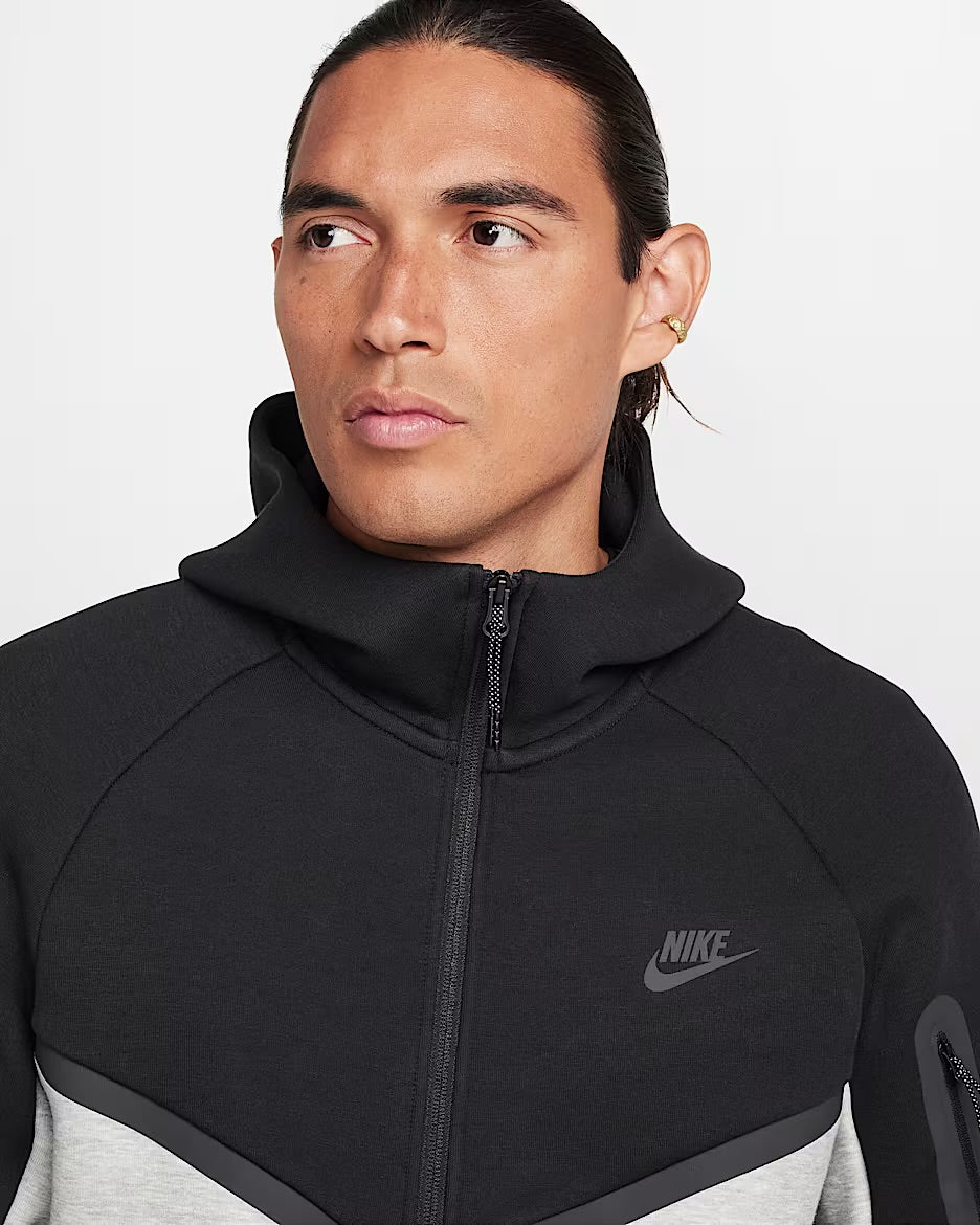 Sweat à capuche et zip Windrunner
