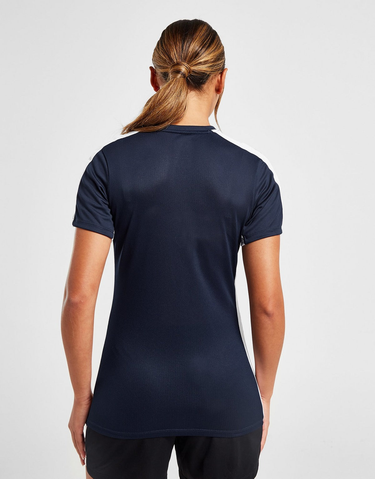 T-shirt Academy